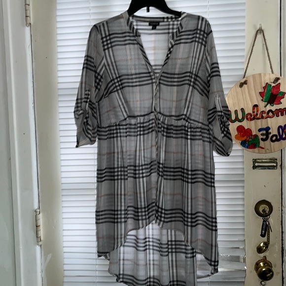 torrid Tops - TORRID HIGH LOW BLOUSE